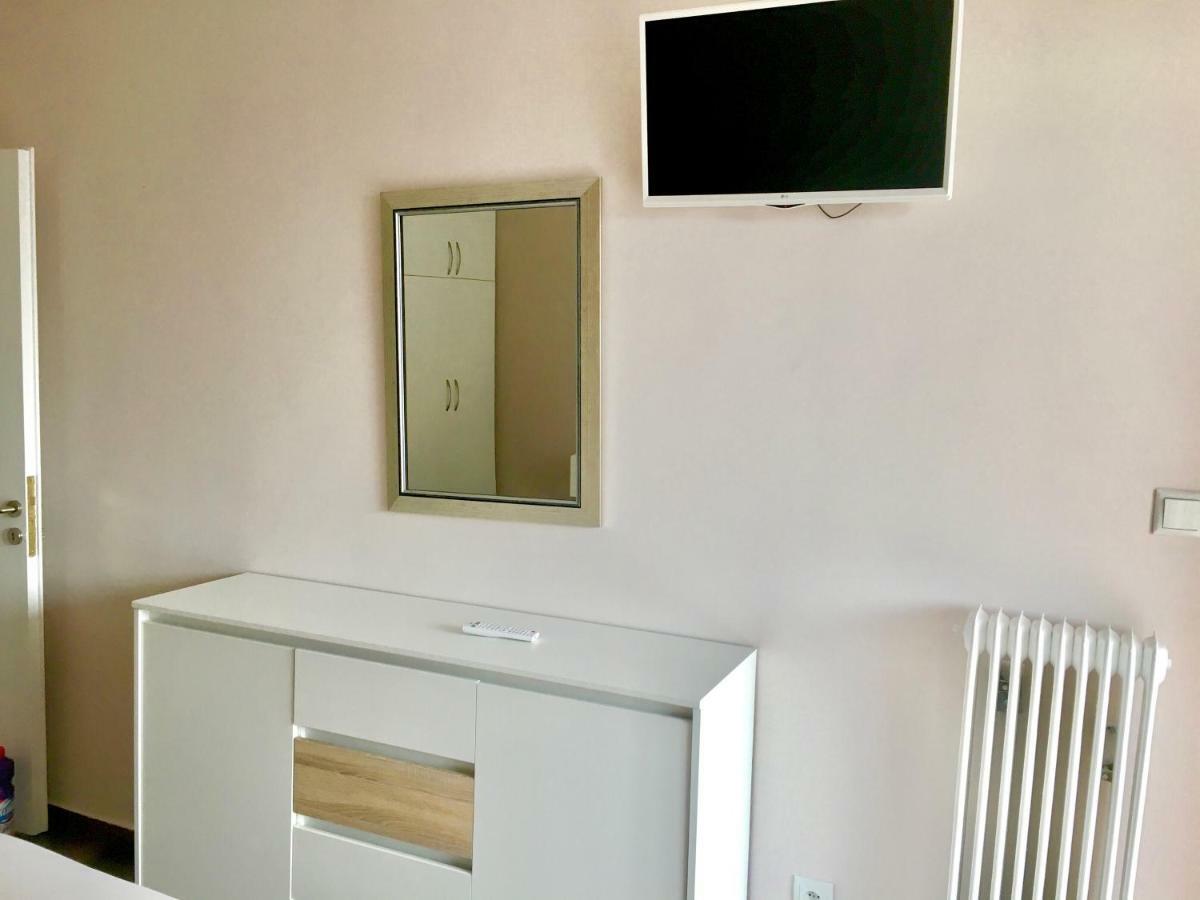 Eva'S Home Каламата Екстериор снимка